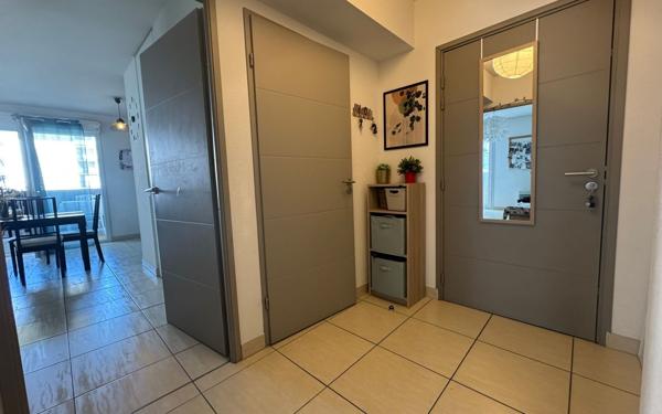 Appartement à vendre    3 pièces •  Béziers