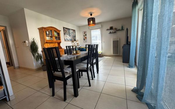 Appartement à vendre    3 pièces •  Béziers