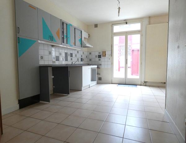 Maison Neuville Aux Bois 4 pièce(s) 83.90 m2