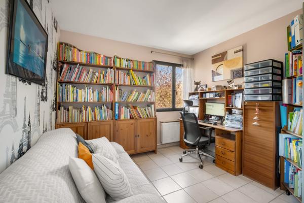 Tassin Maison familiale de 234 m2 avec un magnifique jardin de 1969 m2