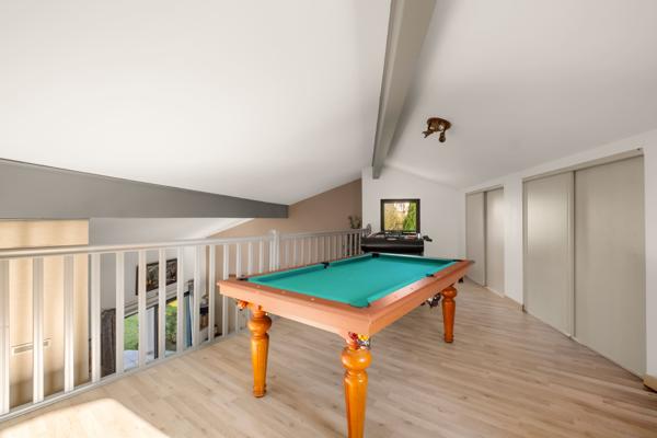 Tassin Maison familiale de 234 m2 avec un magnifique jardin de 1969 m2