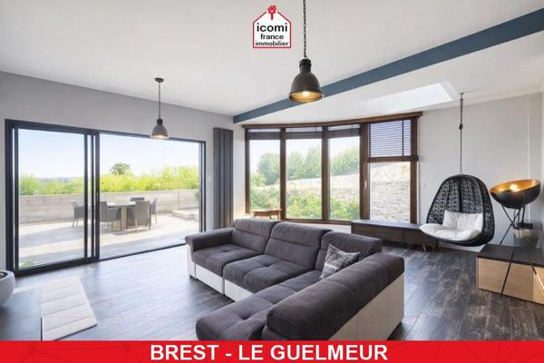 A VENDRE - MAISON DE 150 M² AVEC EXTENSION CONTEMPORAINE - ESPACE DE VIE +60 M² - 3/4 CHAMBRES - JARDIN CLOS - VUE MER - COUP DE COEUR - RARE