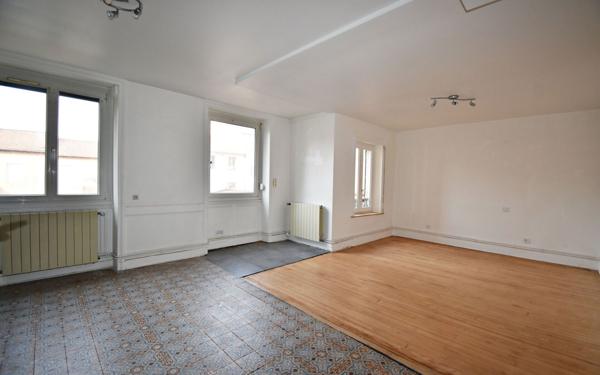 Appartement à vendre    1 pièce • 58 m2 Le Coteau