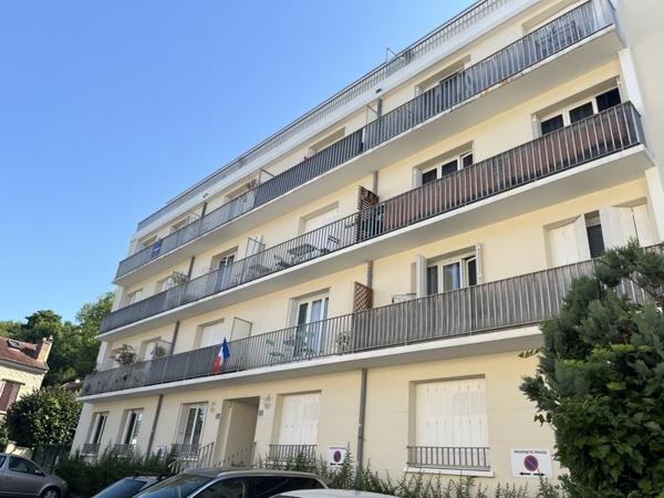 Parking à vendre |  Pontoise |  Box individuel | 12 m²