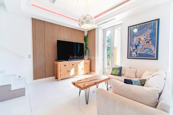 Vente Villa 7 pièces 400 m2 à Vallauris