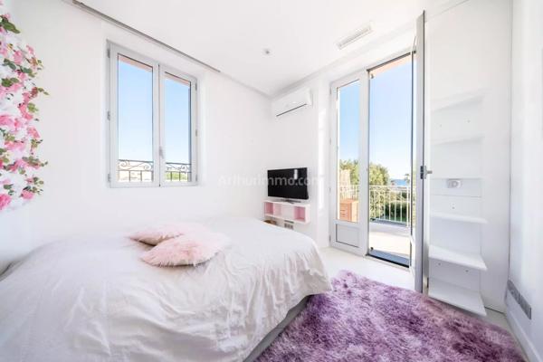 Vente Villa 7 pièces 400 m2 à Vallauris