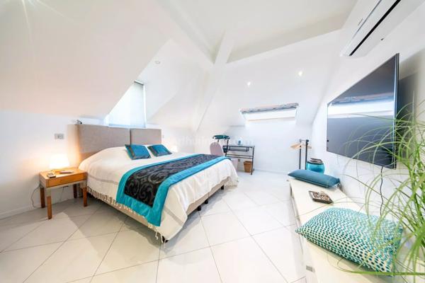 Vente Villa 7 pièces 400 m2 à Vallauris