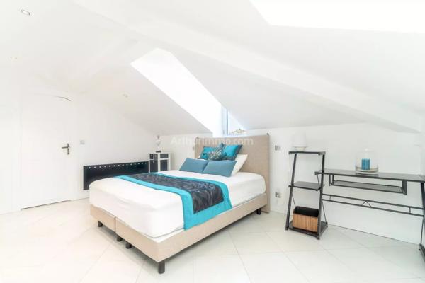 Vente Villa 7 pièces 400 m2 à Vallauris