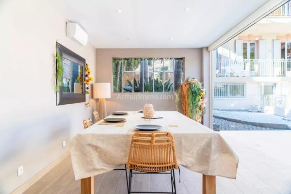 Vente Villa 7 pièces 400 m2 à Vallauris