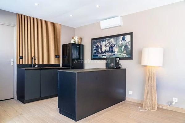 Vente Villa 7 pièces 400 m2 à Vallauris