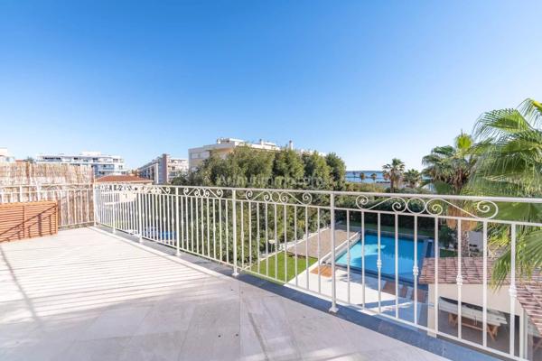 Vente Villa 7 pièces 400 m2 à Vallauris