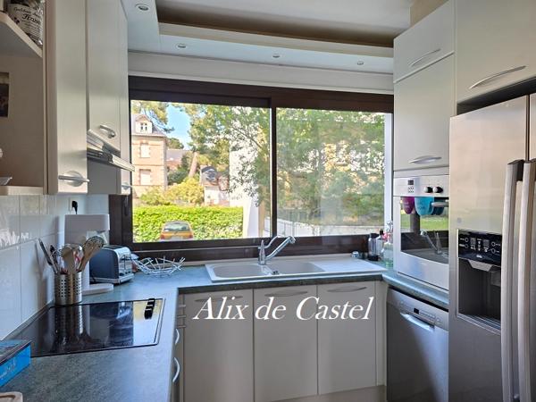 LA BAULE (44 500) Face mer, appartement 51 m² avec parking