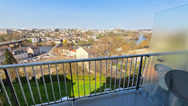 EXCLUSIVITE QUARTIER SAINT ANNE APPARTEMENT DE TYPE 2 AVEC ASCENSEUR - BALCON - GARAGE ET CAVE