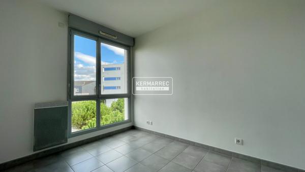 Appartement 3 pièces – 63 m² environ à Saint-Nazaire (ref : 77650SN)