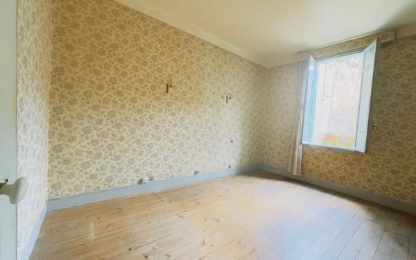 Maison à vendre    3 pièces •  Prades