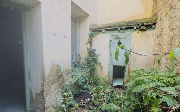 Maison à vendre    3 pièces •  Prades