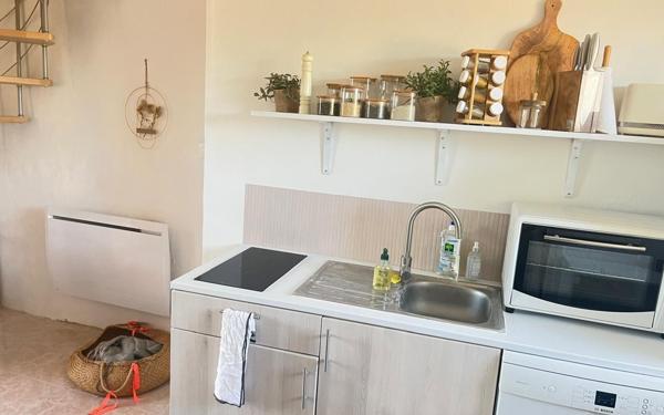 Maison à vendre    2 pièces •  Roquefort-les-Pins