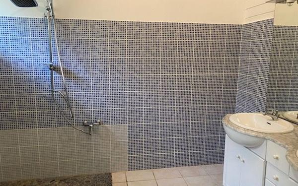 Maison à louer    4 pièces •  Saint-François