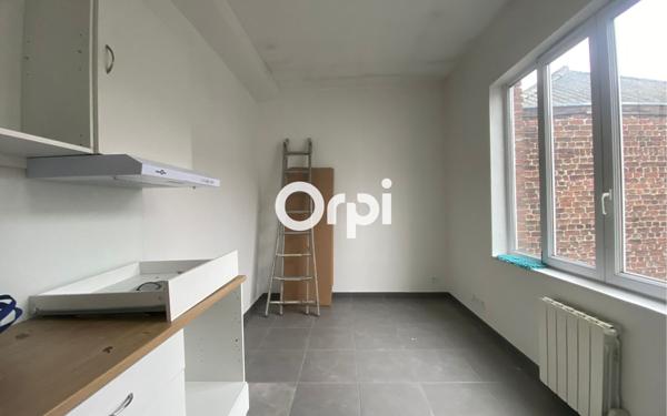 Immeuble à vendre    8 pièces • 200 m2 Roubaix