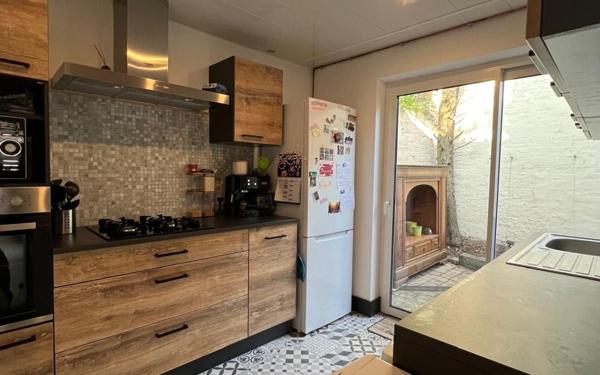 Maison à vendre    6 pièces •  Amiens