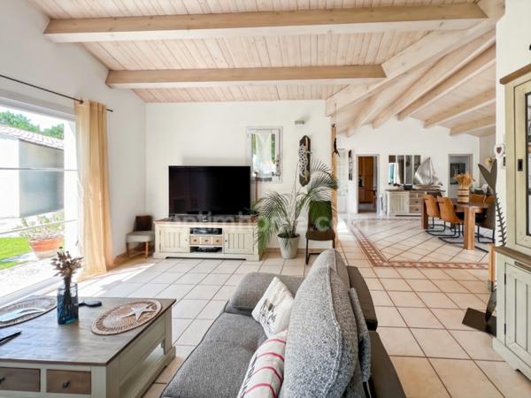 Maison à vendre 7 pièces RIVEDOUX PLAGE (17)