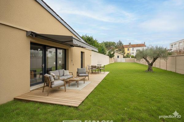 Maison de ville en duplex inversé avec jardin en plein coeur de Montchat