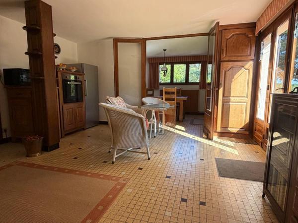 PLAISANCE DU GERS(32) sur les coteaux, PROPRIETE D ARCHITECTE 1965 sur 2HA, Dépendances, un peu cachée , VUE Pyrénées et bois, sans vis à vis, CALME,