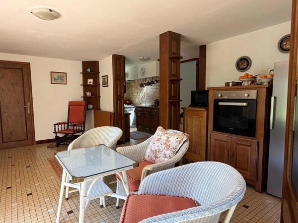 PLAISANCE DU GERS(32) sur les coteaux, PROPRIETE D ARCHITECTE 1965 sur 2HA, Dépendances, un peu cachée , VUE Pyrénées et bois, sans vis à vis, CALME,