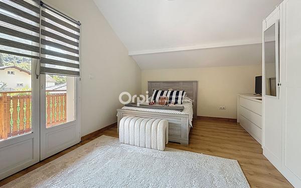 Maison à vendre    6 pièces •  Albertville