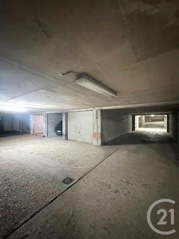 Parking à vendre  12,50 m2 VERSAILLES - 78