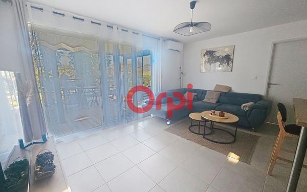 Appartement à vendre    2 pièces • 65 m2 Lunel