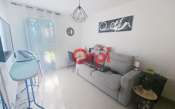 Appartement à vendre    2 pièces • 65 m2 Lunel