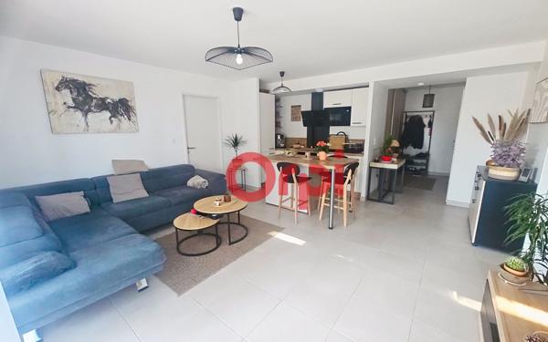 Appartement à vendre    2 pièces • 65 m2 Lunel