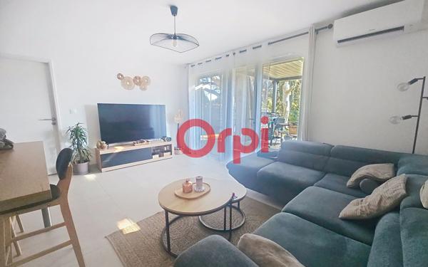 Appartement à vendre    2 pièces • 65 m2 Lunel