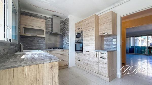 Appartement   3 pièce(s) 65 m2 avec garage et cave