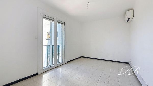 Appartement   3 pièce(s) 65 m2 avec garage et cave