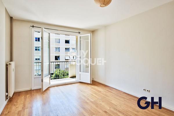 Appartement Lyon 3 pièces 63 m² balcon et garage