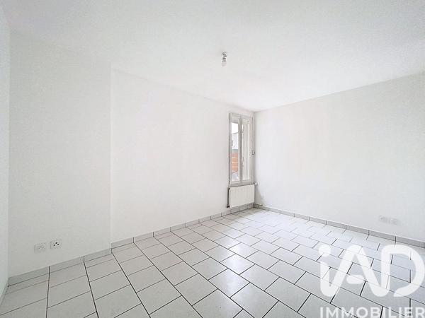 Appartement à vendre 2 pièces 49 m² Décines-Charpieu