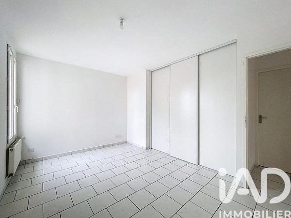 Appartement à vendre 2 pièces 49 m² Décines-Charpieu