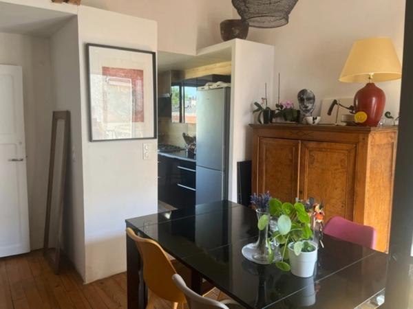 A vendre Maison de ville au coeur de BAGNERES DE BIGORRE avec un jardin  ()