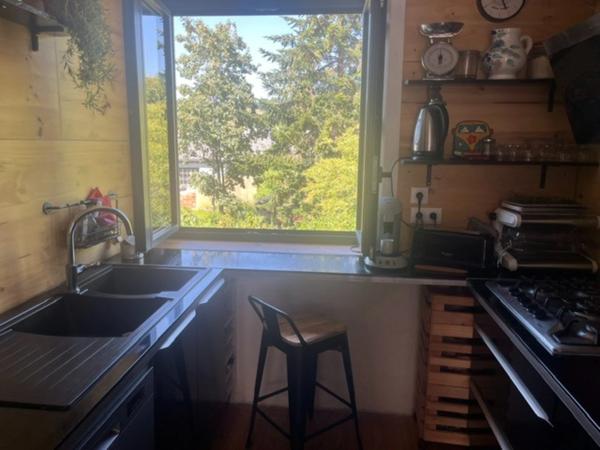 A vendre Maison de ville au coeur de BAGNERES DE BIGORRE avec un jardin  ()