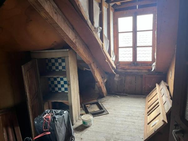 A vendre Maison de ville au coeur de BAGNERES DE BIGORRE avec un jardin  ()