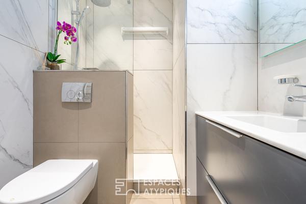 Appartement rénové rue Sainte-Croix de la Bretonnerie