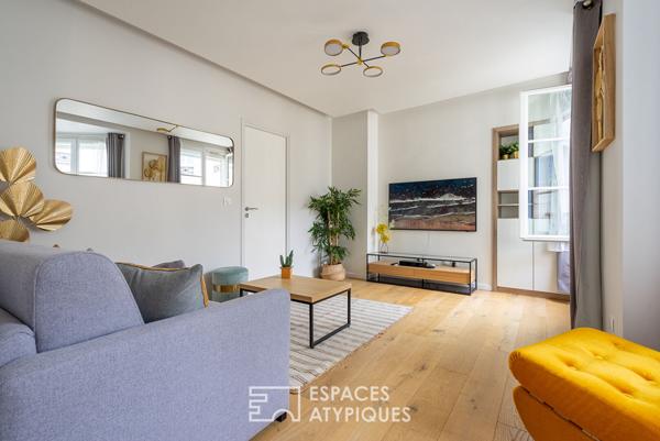 Appartement rénové rue Sainte-Croix de la Bretonnerie