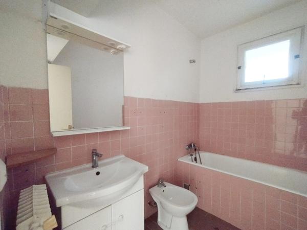 A vendre, Appartement T4 à rénover avec terrasse à BASTIA, Haute Corse (20)