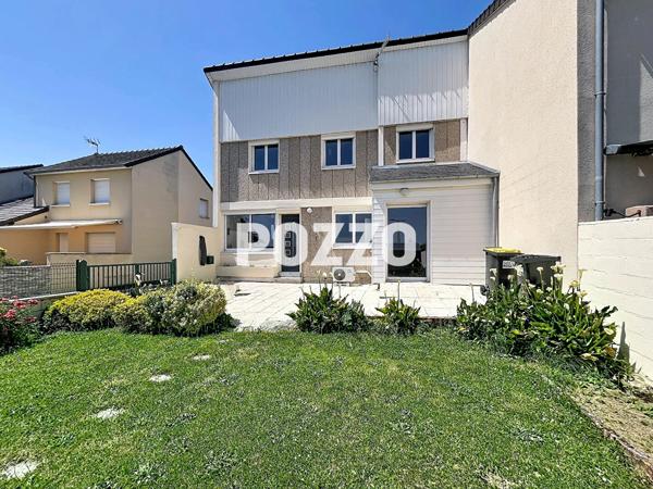 A VENDRE. CONDE SUR VIRE. MAISON AVEC 3 CHB ET JARDIN. CONDE SUR VIRE