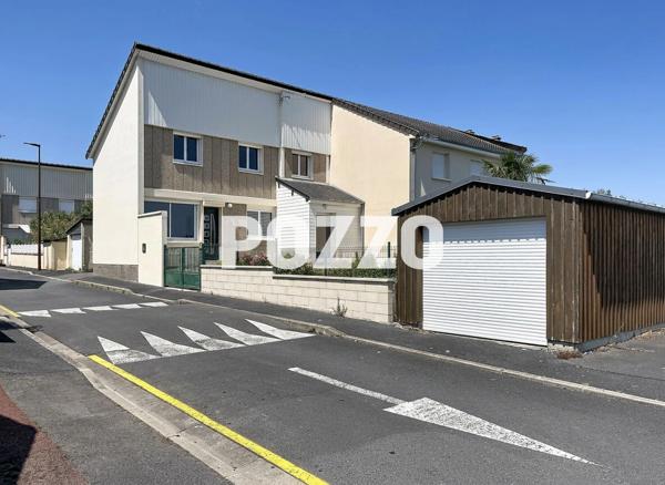 A VENDRE. CONDE SUR VIRE. MAISON AVEC 3 CHB ET JARDIN. CONDE SUR VIRE