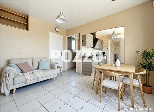 A VENDRE. CONDE SUR VIRE. MAISON AVEC 3 CHB ET JARDIN. CONDE SUR VIRE