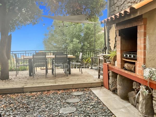 AJACCIO (20) quartier Trottel-parc Berthault , bel appartement T4 avec terrasse et jardin, proche plage et commerces