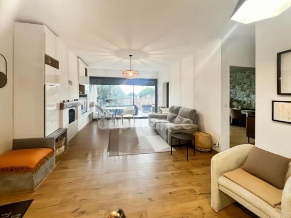 AJACCIO (20) quartier Trottel-parc Berthault , bel appartement T4 avec terrasse et jardin, proche plage et commerces